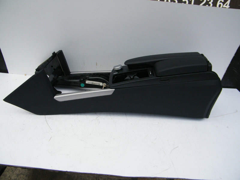 MERCEDES W212 E220 10-15 CENTRE CONSOLE LOWER PANEL DASHBOARD ARMREST 2126801650