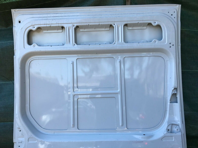 MERCEDES SPRINTER 907 910 2018-ON LEFT PASSENGER SIDE SLIDING DOOR PANEL