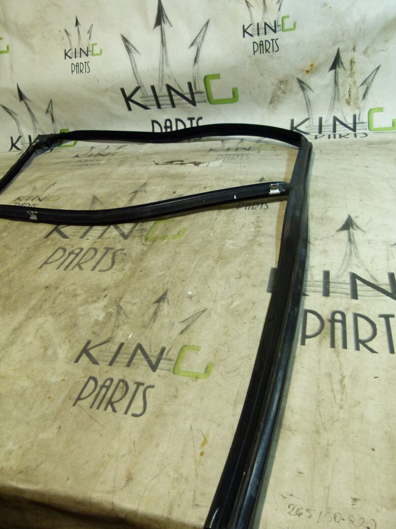 RANGE ROVER SPORT 13-17 FRONT LEFT WINDOW RUBBER SEAL GENUINE DK6221597A