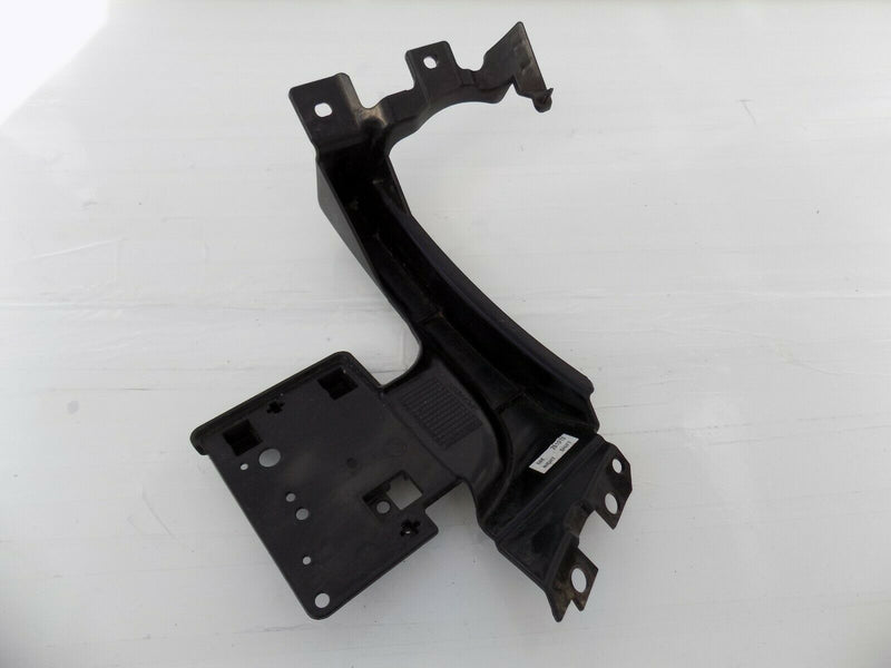 RANGE ROVER EVOQUE L538 REAR LEFT BMPER BRACKET GUIDE JJ3217E801AC /S51-16