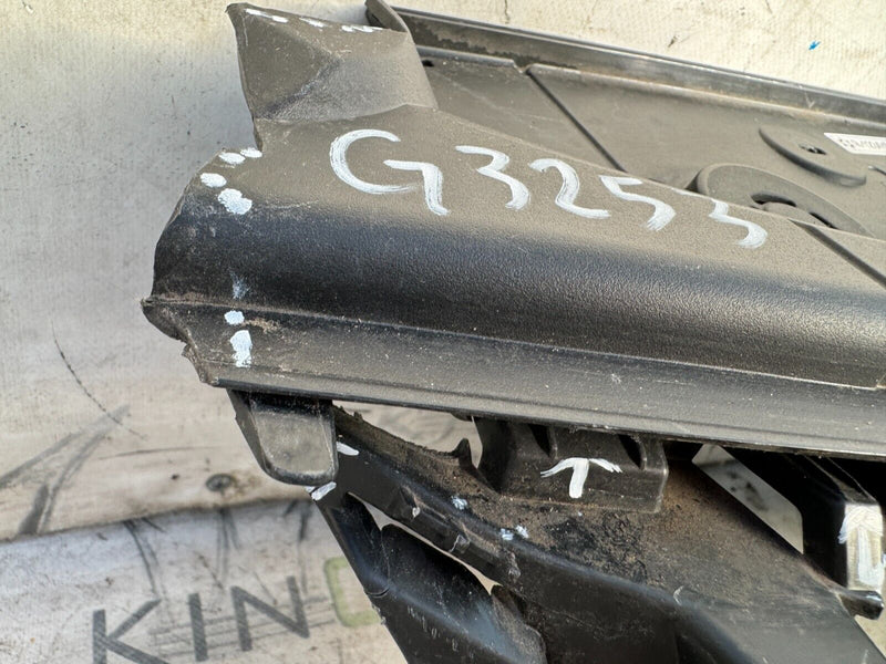 PEUGEOT 208 2019-ON FRONT BUMPER CENTRE BRACKET 9823209780