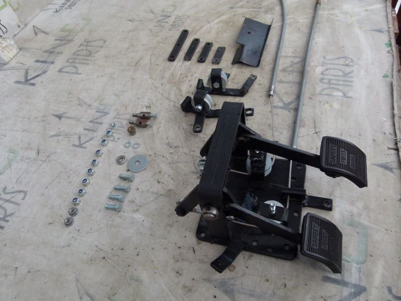 NISSAN MICRA K13 2010-16 ADDITIONAL PASSENGER PEDALS SET (DRIVING LEARNING)