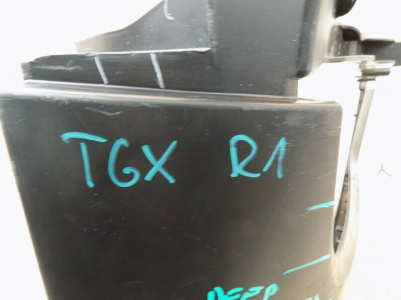 MAN TGX EURO 6 2020-ON RIGHT BUMPER CORNER UPPER NO PAINT OEM 171136490100