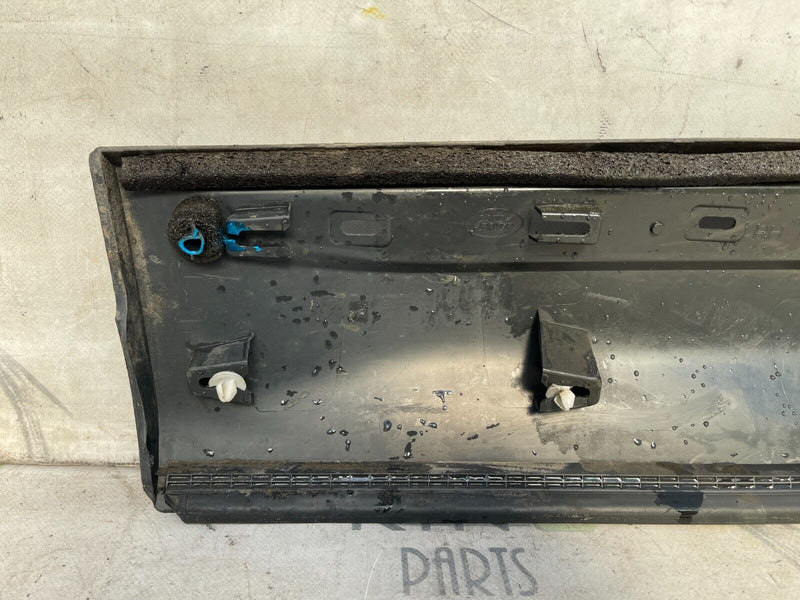 RANGE ROVER EVOQUE L538 11-18 FRONT RIGHT DOOR LOWER MOULDING BJ3221064BJ