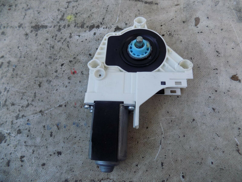 AUDI A4 (B8) 2008-2015 DRIVER FRONT RIGHT ELECTRIC WINDOW MOTOR 8K0959802A