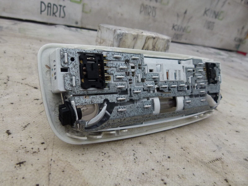 MERCEDES C W204 2007-11 REAR ROOF READING LIGHT GENUINE A2048204901