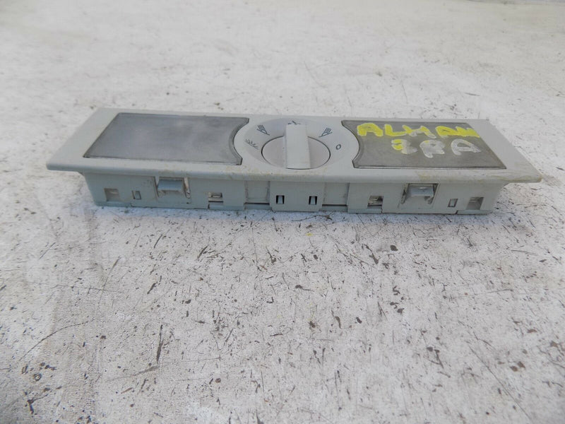 SEAT ALHAMBRA 7N 2010-2015 2.0 TDI INTERIOR LIGHT LAMP 6Q0947291B