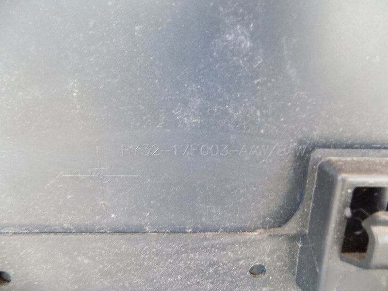 LAND ROVER DISCOVERY V L462 HSE 17-18 FRONT BUMPER GENUINE HY32-17F003-AAW B3016