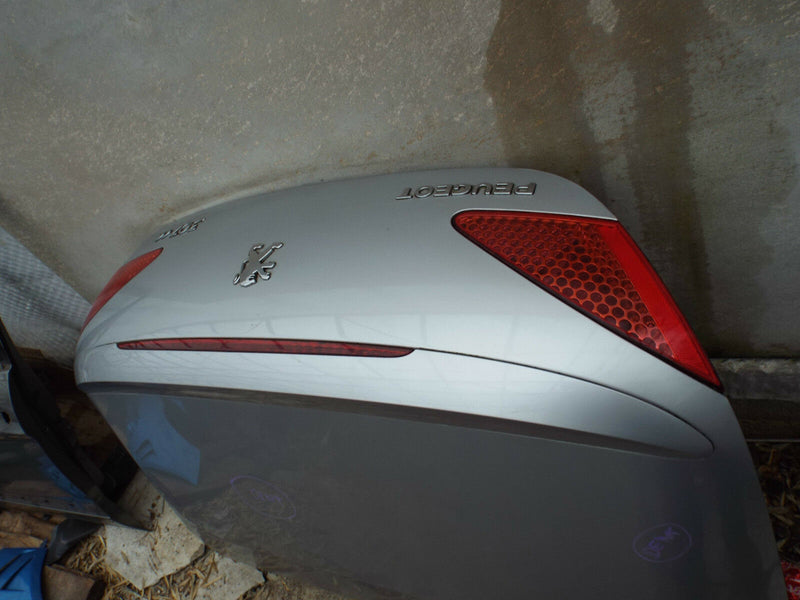 Peugeot 307 CC 2003-2008 Complete Tailgate With Lights Silver