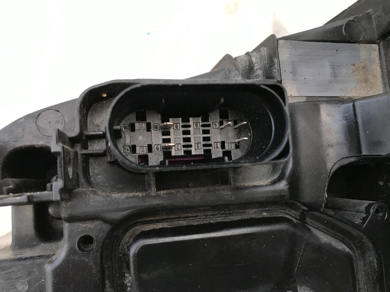 MERCEDES W205 2015-18 RIGHT DRIVER SIDE LED HEADLIGHT GENUINE A2059067603