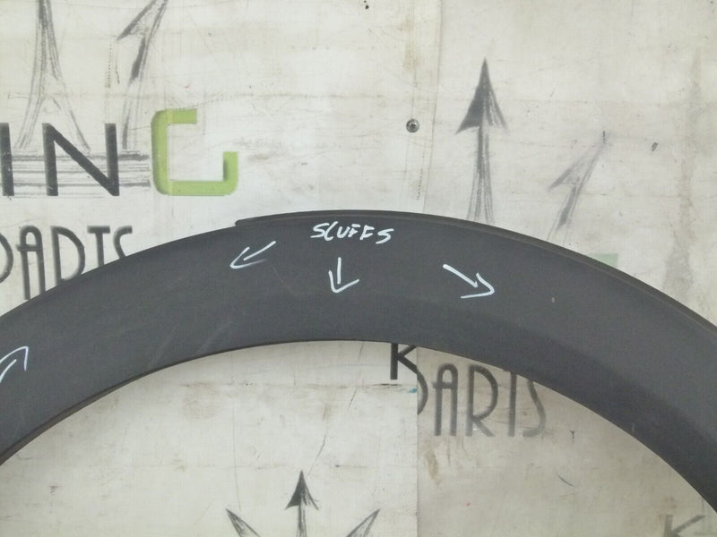 MINI F55 F56 F57 2018-21 FRONT RIGHT WHEEL ARCH TRIM GENUINE 5177 7300820