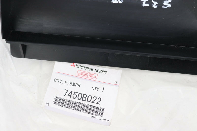 MITSUBISHI OUTLANDER 2015-2018 FRONT BUMPER COVER 7450B022 (S37-27)