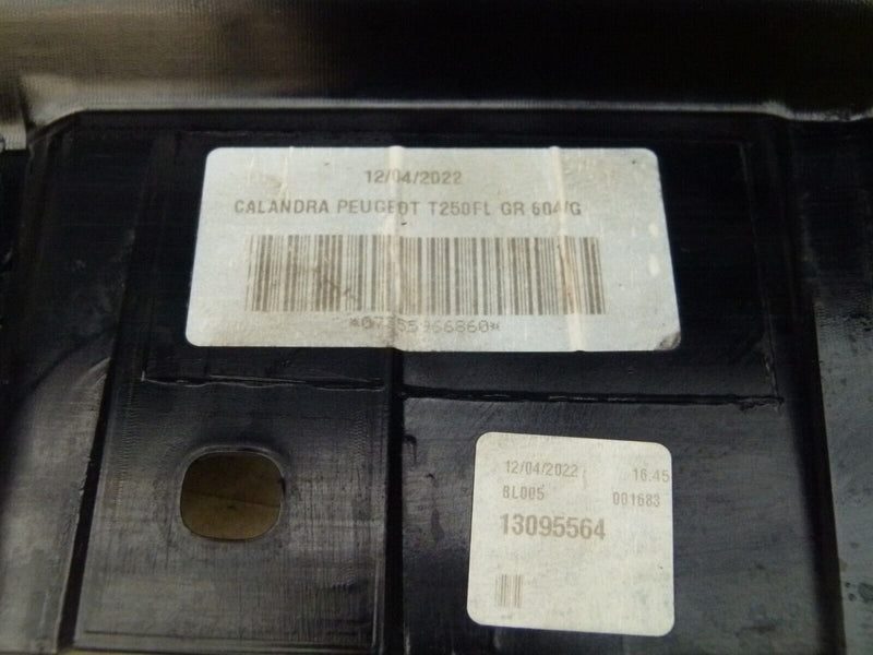 PEUGEOT BOXER 2014-18 FORNT BUMPER MAIN GRILLE GENUINE 1314847070