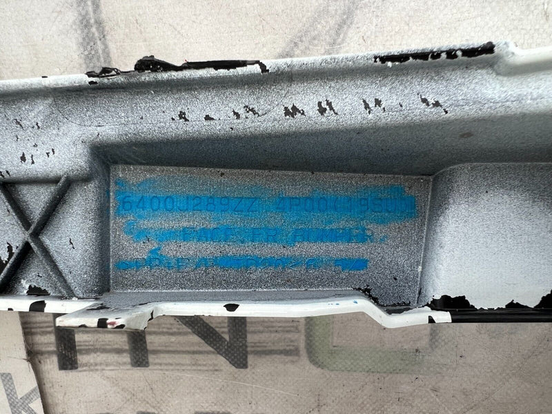 MITSUBISHI L200 2019-ON FACELIFT GENUINE FRONT BUMPER 6400J289ZZ