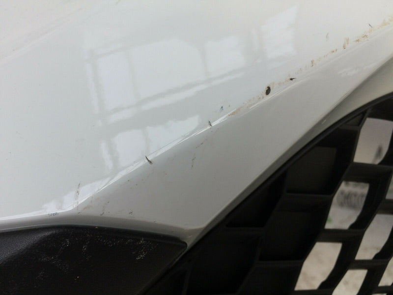 VW TIGUAN ESCAPE 5N 2011-2015 WHITE FRONT BUMPER GENUINE 5N0807221T