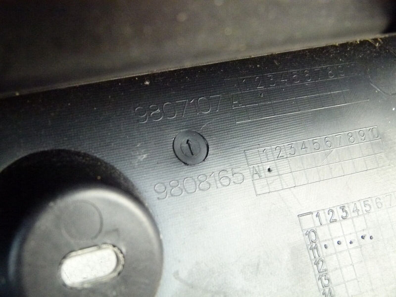 MINI COUNTRYMAN R60 2010-14 LEFT SIDE FLOOR MAT CARPET TRIM GENUINE 9808165