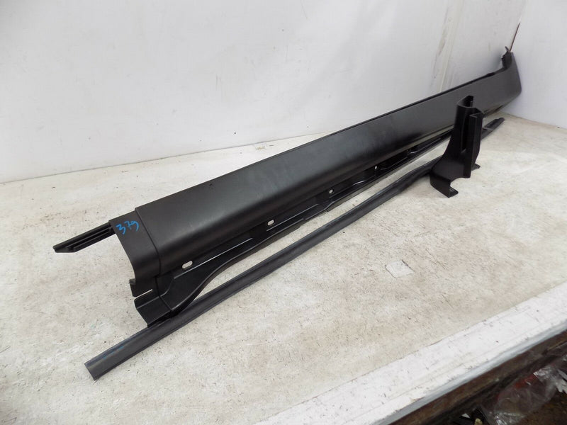 VOLVO XC90 LEFT SIDE SKIRT SILL COVER PANEL 31333175