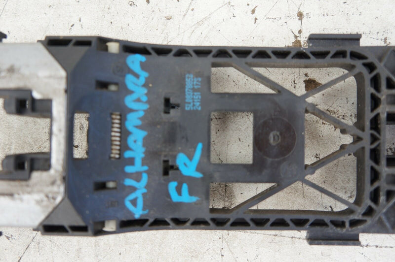 SEAT ALHAMBRA 2010-2015 RIGHT FRONT DOOR INTERIOR HANDLE FRAME 5N0837885B