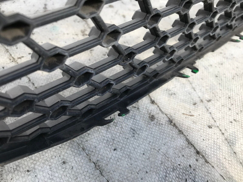 MERCEDES E CLASS C238 AMG 2016-20 FRONT BUMPER GRILLE GENUINE A2388880300