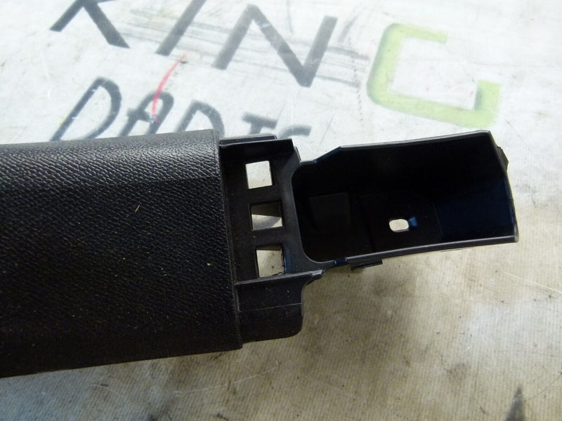 PEUGEOT 308 SW ESTATE 2017-21 RIGHT LOWER B-PILLAR COVER TRIM 9677440277