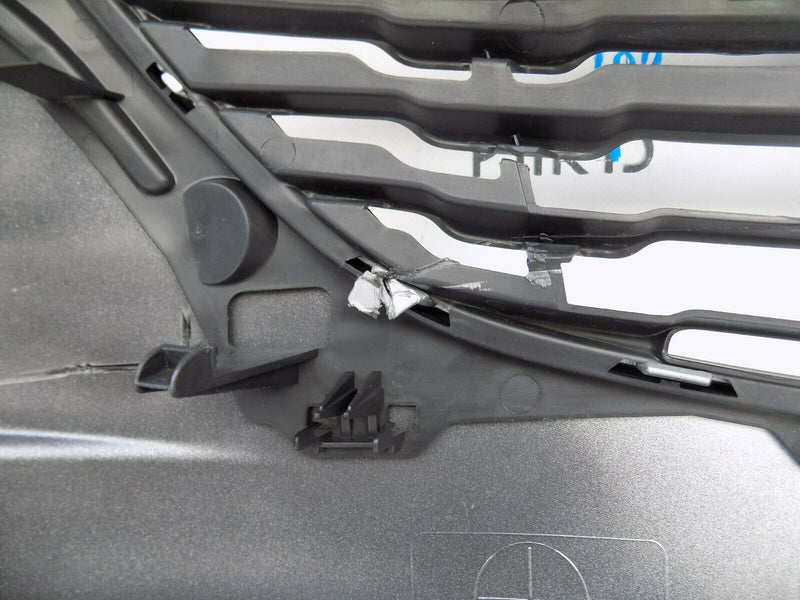 VAUXHALL CORSA E 2014-2018 5 DOOR SILVER FRONT BUMPER GENUINE 39003567