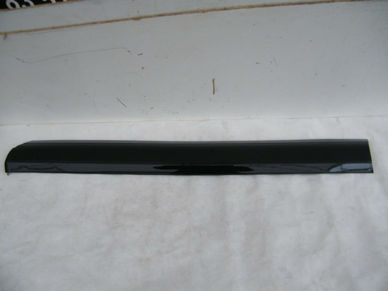 VW TOUAREG 2007-2010 Front Right Door Molding Trim 7L9837788C GRU (VW52)