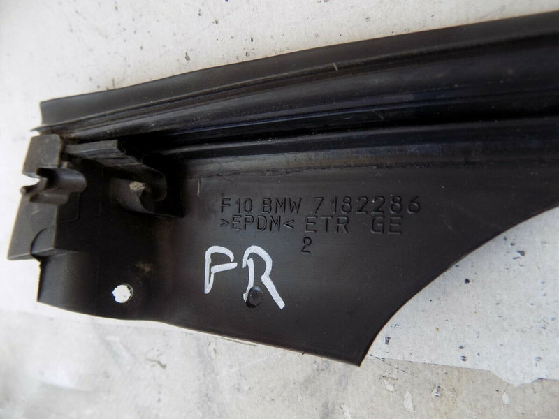 BMW 5 SERIES F10 F11 FRONT RIGHT SIDE ROOF SEAL GASKET GENUINE 7182286