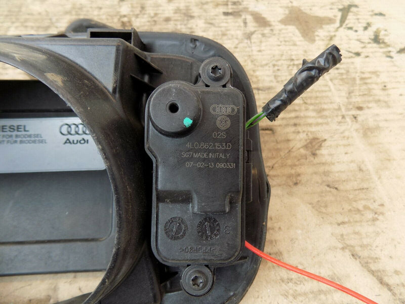 AUDI Q7 4L 09-15 OEM FUEL GAS FILLER CAP DOOR LID COVER FLAP 4L0809999