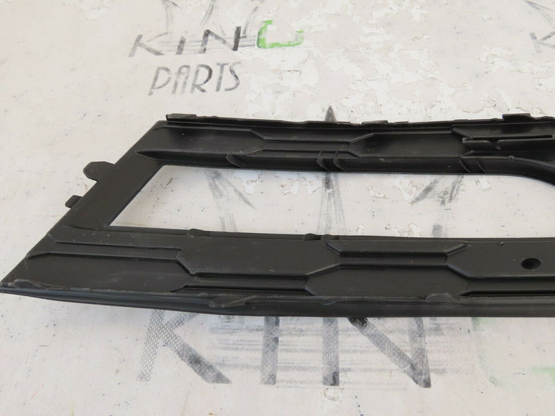 SKODA OCTAVIA 2020-ON FRONT BUMPER LEFT FOG LIGHT GRILL SURROUND