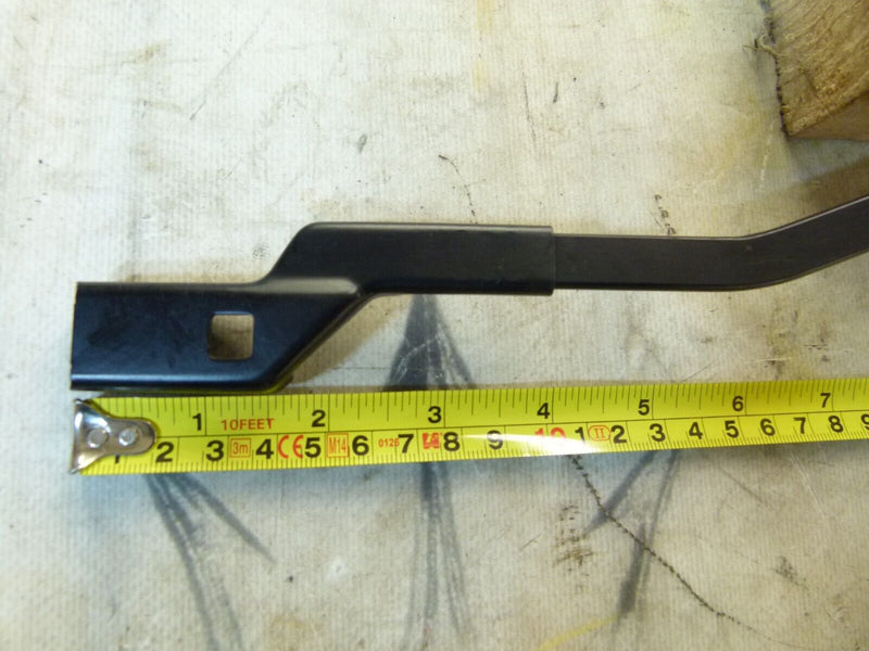 RENAULT CAPTUR 2020-ON FRONT DRIVER RIGHT SIDE WIPER ARM 288817468R