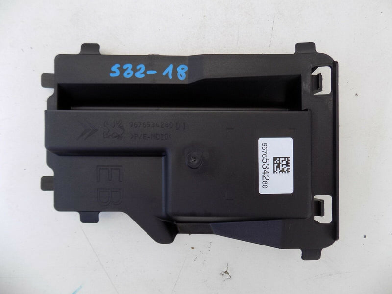 Peugeot 208 Citroen C3 2012-2018 Front panel Air intake 9676534280 (S32-18)