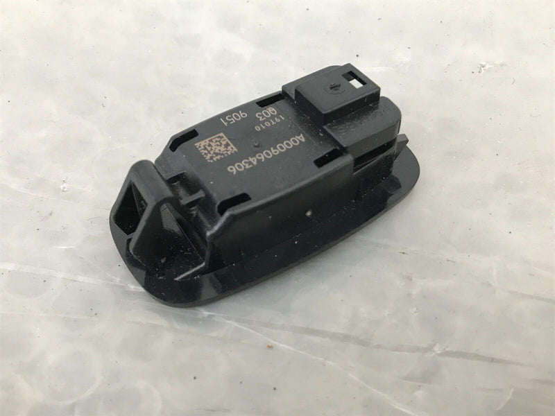 MERCEDES GLC X253 2016-23 ROOF INTERIOR LIGHT LED GENUINE A0009064306