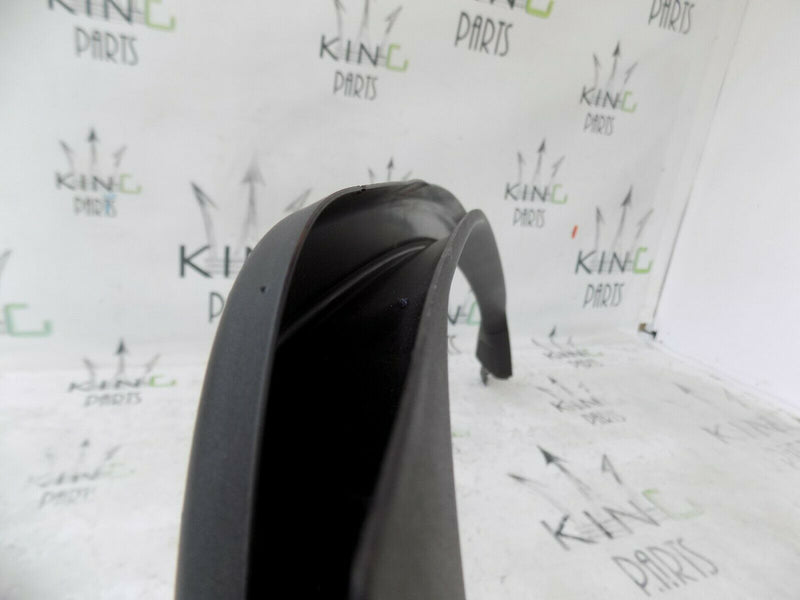 BMW 5 SERIES F11  FRONT RIGHT  DOOR WINDOW FRAME COVER TRIM RIGHT 608290