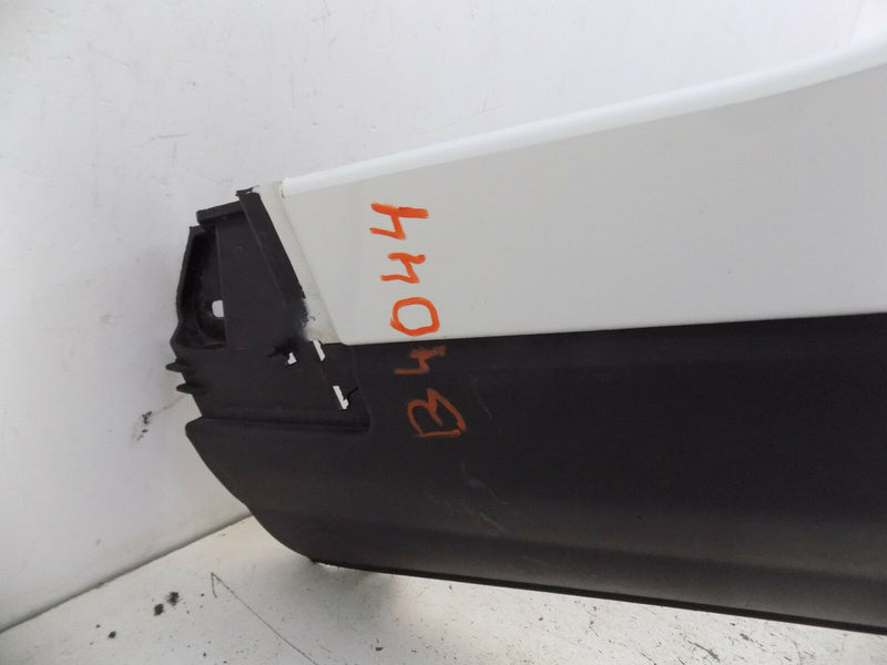 LAND ROVER DISCOVERY 4 (L319) SE 2009-2015 WHITE REAR BUMPER GENUINE PDC