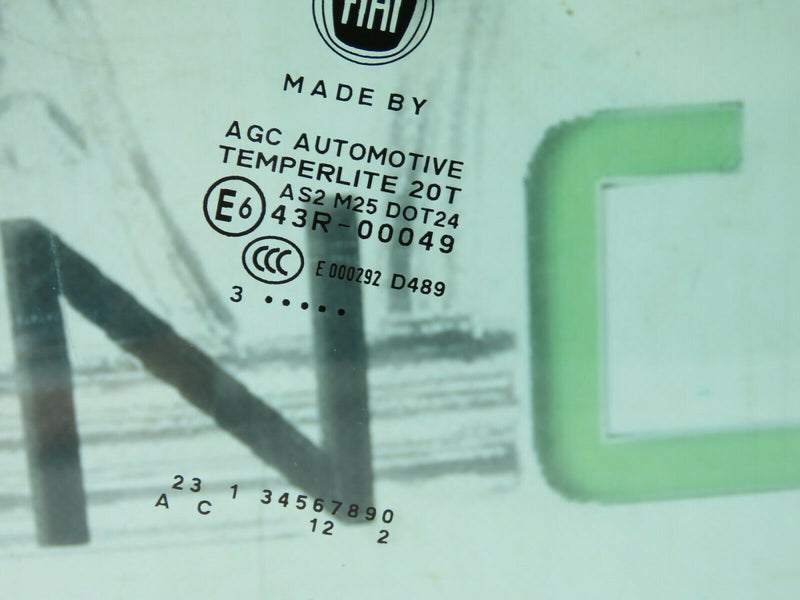 FIAT 500L TREKKING 2013-2017 FRONT RIGHT DOOR WINDOW