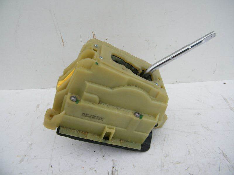MERCEDES W212 E220 2010-15 AUTOMATIC SELECTOR SHIFTER GEARBOX LEVER 2042678124