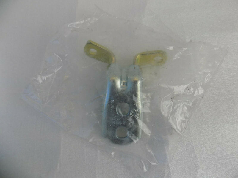 VAUXHALL CORSA E 2014-2019 FRONT LEFT DOOR UPPER HINGE 13583613 /S48-36