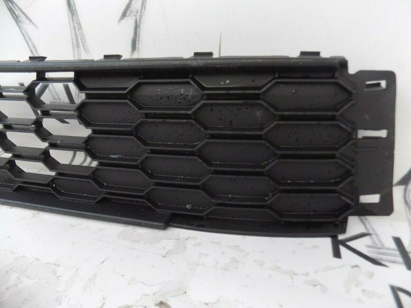 SKODA FABIA 2018 FACELIFT FRONT BUMPER GRILL LOWER CENTRE 6V0853677E