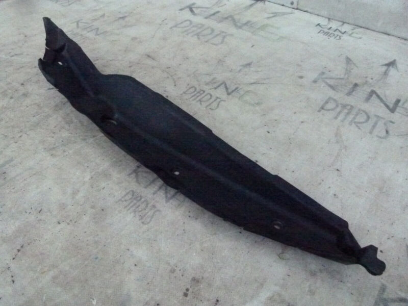 MERCEDES A W176 2012-15 FRONT RIGHT WING GAP COVER GENUINE A1768890000