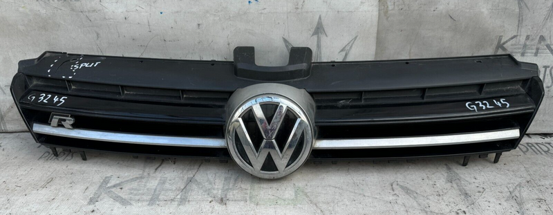 VW GOLF MK7 R LINE  2013-2017 FRONT BUMPER UPPER GRILL 5G0853655C