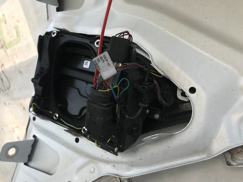 AUDI E-TRON 2018-ON LEFT SIDE FRONT FENDER WING PANEL & CHARGING FUEL FLAP