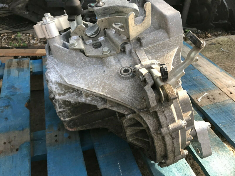 FIAT 500L GEARBOX MANUAL 1.6 DIESEL 5 SPEED LOW MILEAGE 55220248