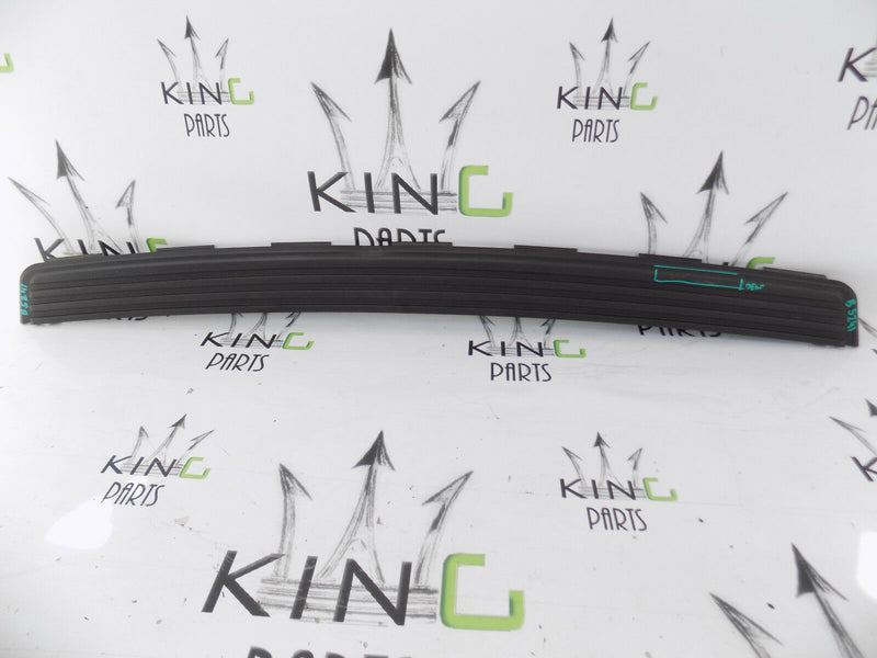 LAND ROVER DISCOVERY 4 2010-2014 TRIM REAR BUMPER PROTECT PLATE TOP PANEL