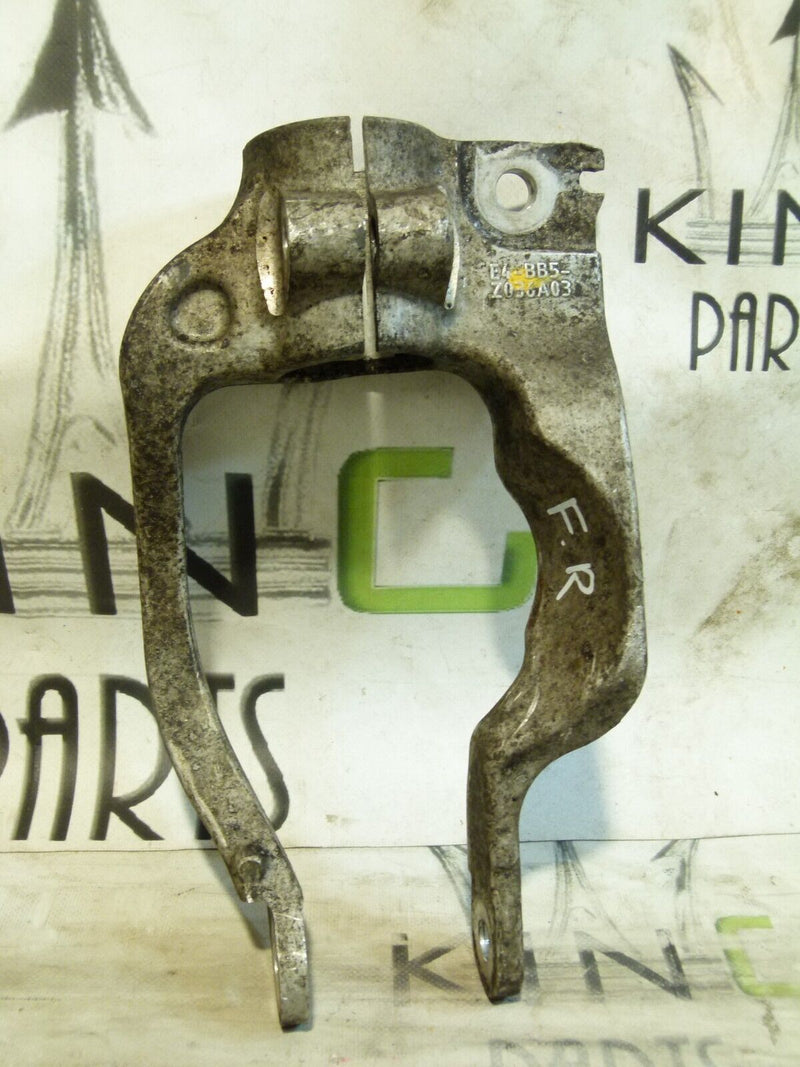 RANGE ROVER SPORT 13-17 FRONT RIGHT LOWER SHOCK ABSORBER BRACKET CPLA3462AB