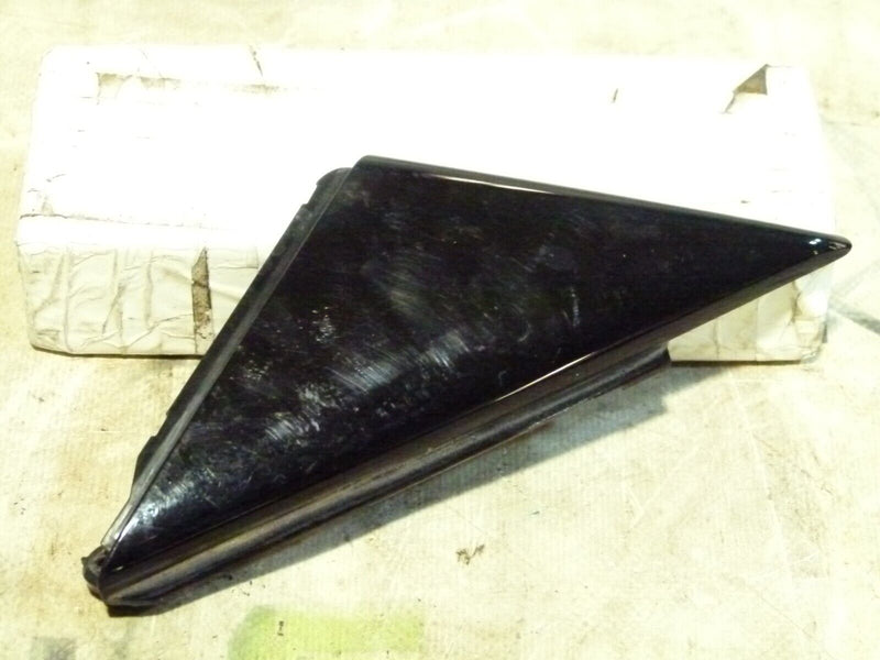 AUDI A4 S4 8W B9 2016-ON FRONT RIGHT DOOR WINDOW CORNER COVER TRIM 8W0837638