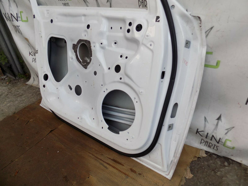 AUDI A3 8V 1.6TDI  FRONT LEFT DOOR SHELL WHITE  2013+ GENUINE  8V4831507