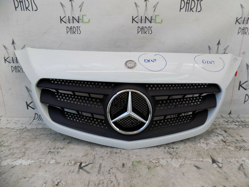 MERCEDES CITAN 2013-ON FRONT BUMPER GRILL EMBLEM IN WHITE A4158880023