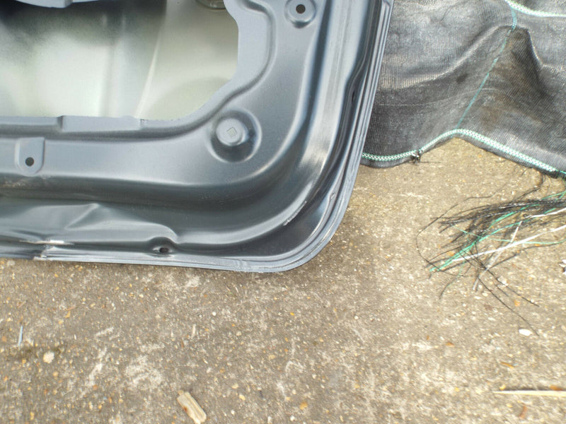 Hyundai Santa Fe MK2 2006-2012 Tailgate Boot Lid Grey without Glass