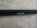 SEAT LEON LCI 2016-20 FRONT RIGHT DOOR WINDOW MOULDING GENUINE 5F4837472