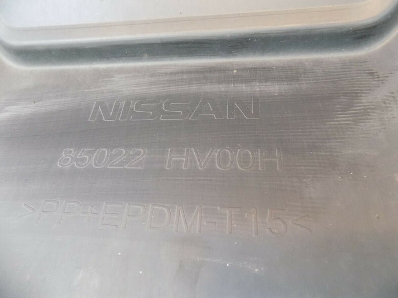 NISSAN QASHQAI J11 2017 RED REAR BUMPER GENUINE 85022-HV00H